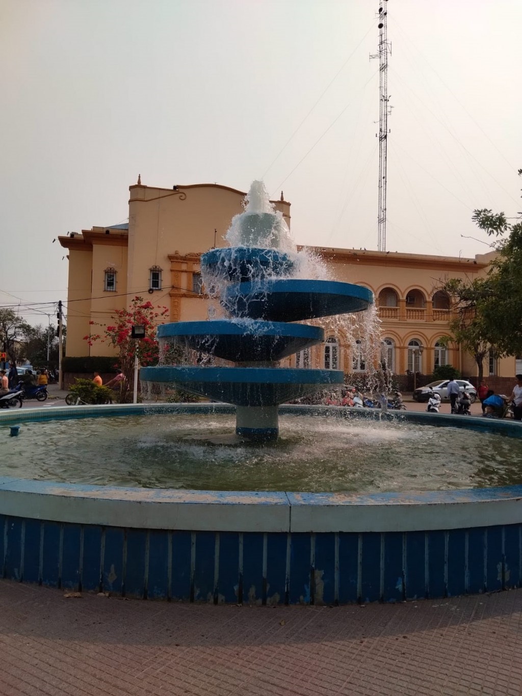 MUCHO RUIDO Y POCAS NUECES, LA LLUVIA PASA SIN PENA NI GLORIA POR EL SUDOESTE