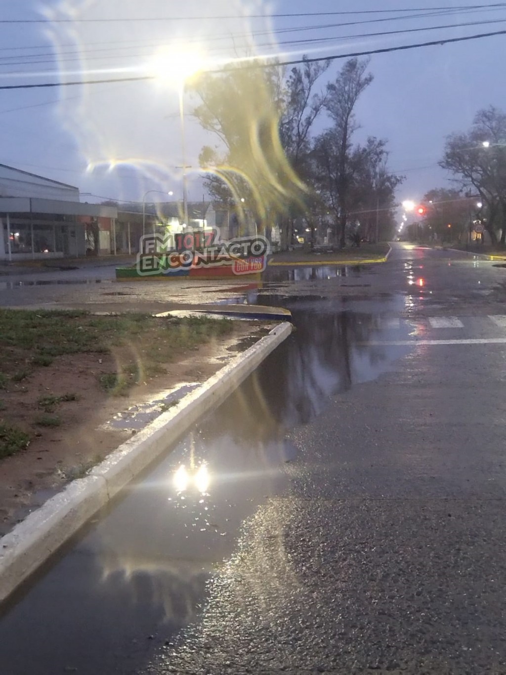 LLOVIERON 14MM HASTA LAS 7:00 HORAS Y LA LLUVIA SEGUIRÁ TODO EL JUEVES SEGÚN EL SMN