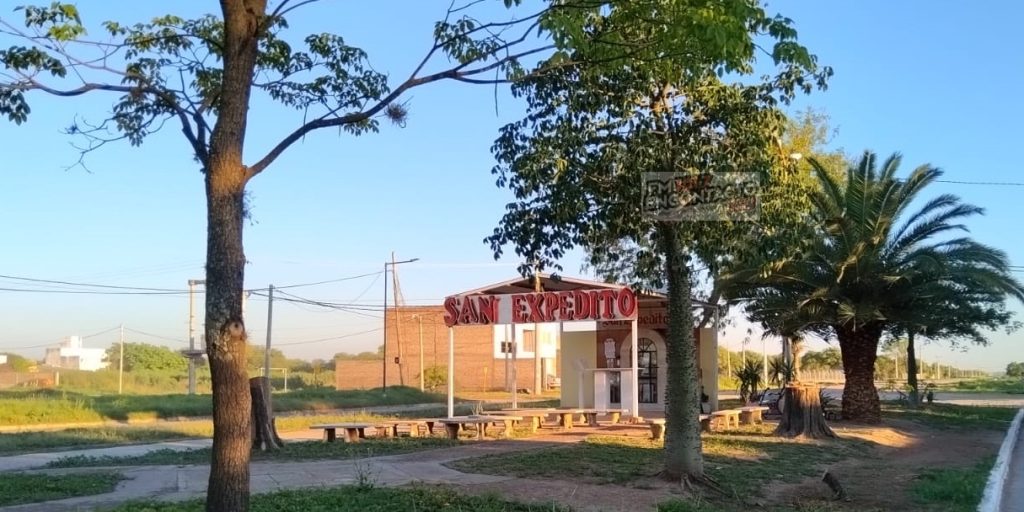 LUNES CON CALOR Y PROBABILIDAD DE LLUVIA A PARTIR DE LA TARDE NOCHE