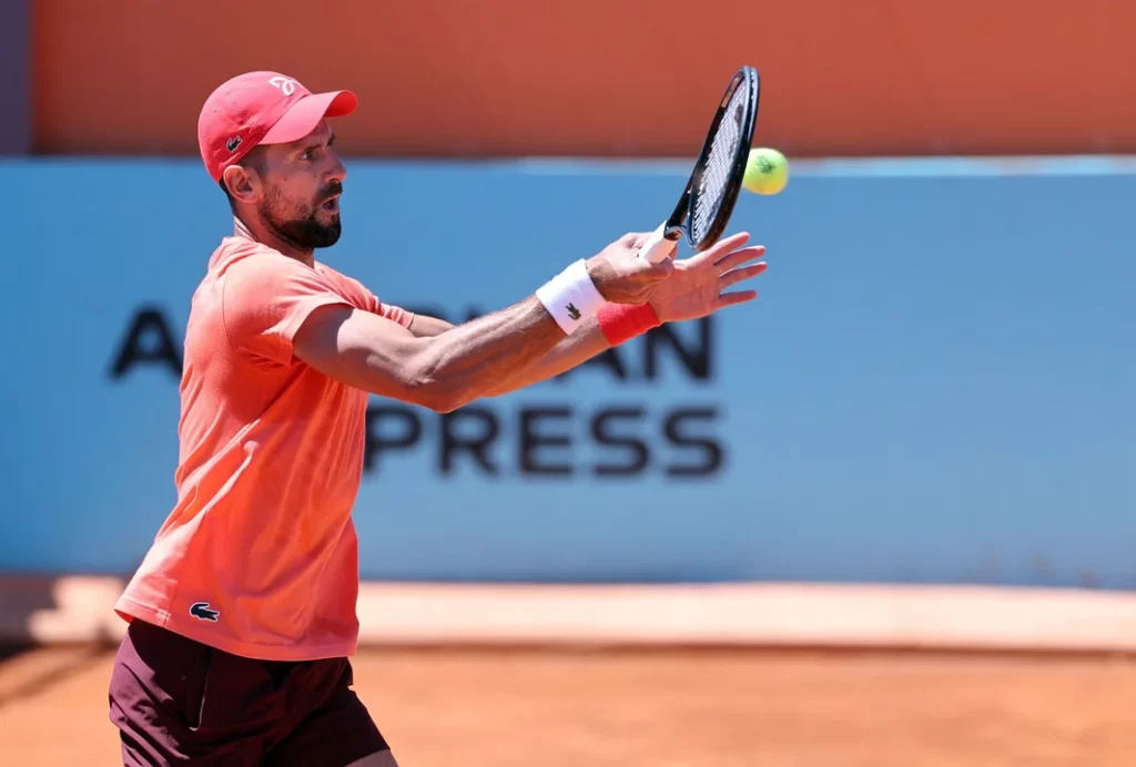 Sorpresa en el Masters 1000 de Madrid: Arnaldi eliminó a Djokovic en la segunda ronda
