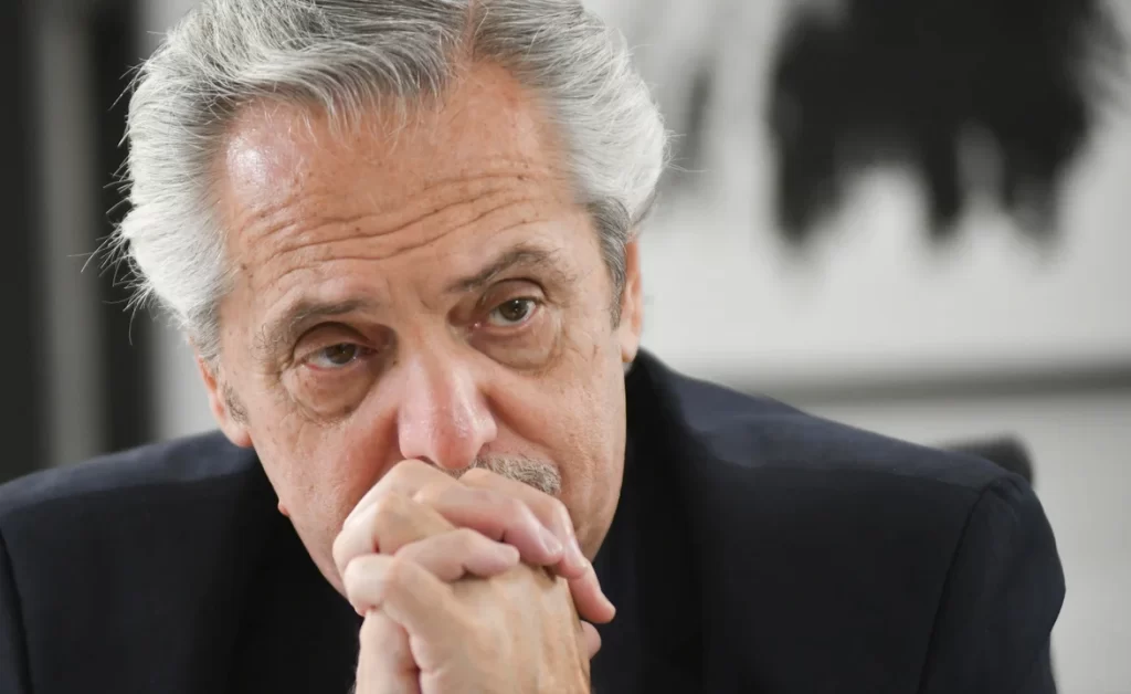 Seguros: Alberto Fernández se presenta este viernes en Comodoro Py para ampliar su indagatoria