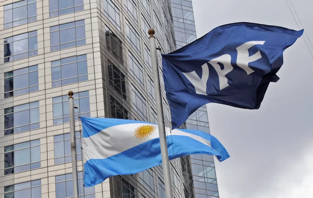 Otro duro revés para la Argentina: la jueza Preska rechazó el pedido y sigue firme la orden de entregar YPF