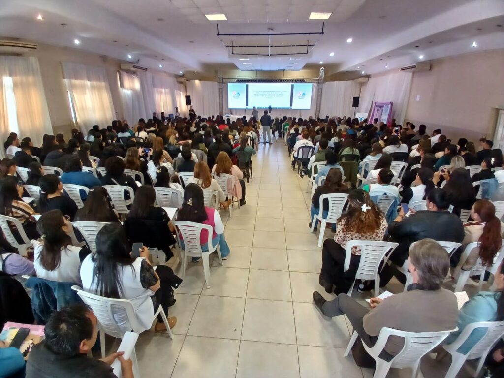 COMENZÓ EL 1° CONGRESO EDUCATIVO REGIONAL CON GRAN PARTICIPACIÓN DOCENTE Y FOCO EN EL ABORDAJE DEL AUTISMO