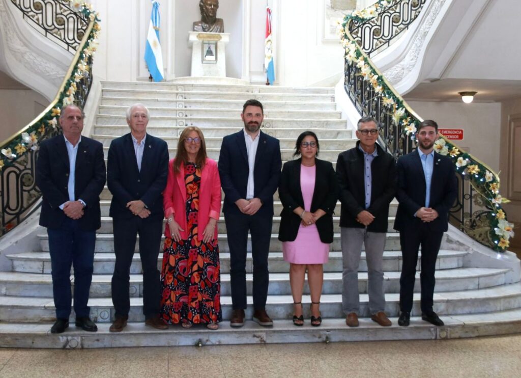 LA REGIÓN LITORAL AVANZA EN EL RECONOCIMIENTO RECÍPROCO DE LICENCIAS DE PESCA DEPORTIVA PARA RESIDENTES