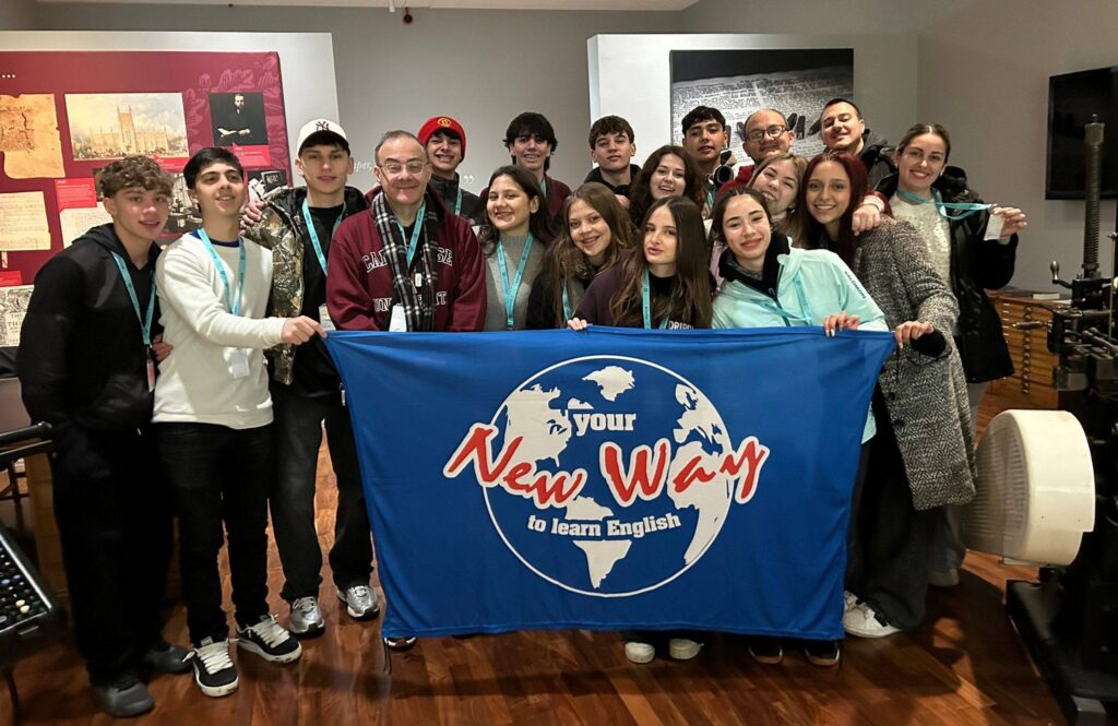 ALUMNOS DE NEW WAY CULMINAN VIAJE DE INMERSIÓN EN EUROPA