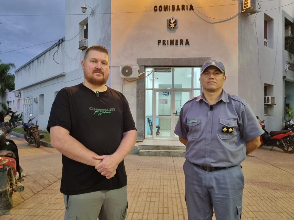 GOLPE AL DELITO EN VILLA ÁNGELA: ESCLARECEN EN HORAS EL ROBO A UNA CONCESIONARIA, RECUPERAN LA MOTO Y DETIENEN A LOS AUTORES