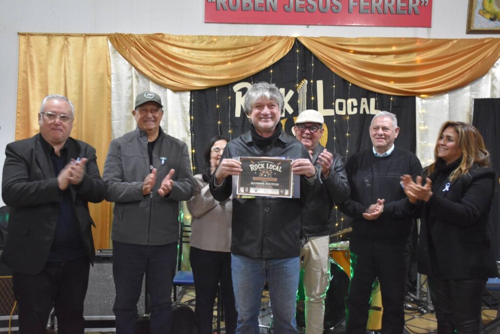VILLA ÁNGELA RINDIÓ HOMENAJE A LOS 35 AÑOS DEL ROCK LOCAL EN EL MUSEO HISTÓRICO MUNICIPAL